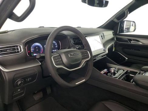 New 2026 Jeep Grand Wagoneer 4WD image 11