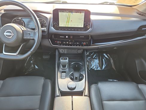 Certified 2023 Nissan Rogue SL w/ SL Premium Package image 23