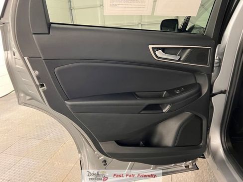 Used 2023 Ford Edge SEL AWD/4WD image 32