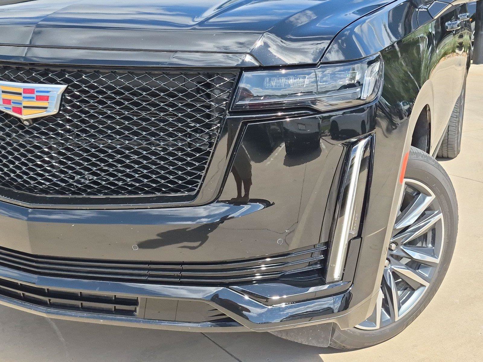 Used 2023 Cadillac Escalade ESV Sport w/ Touring Package AWD/4WD image 6