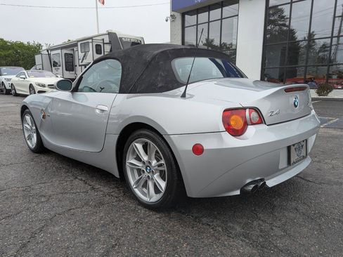 Used 2004 BMW Z4 3.0i RWD image 10