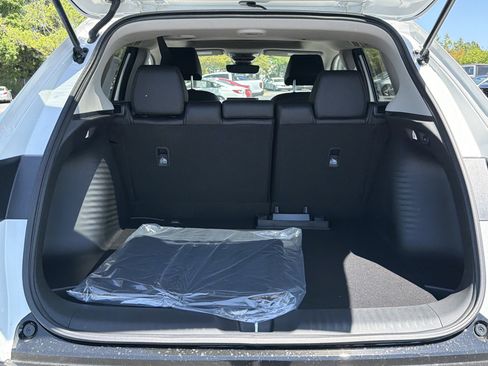 New 2026 Honda HR-V EX-L image 31