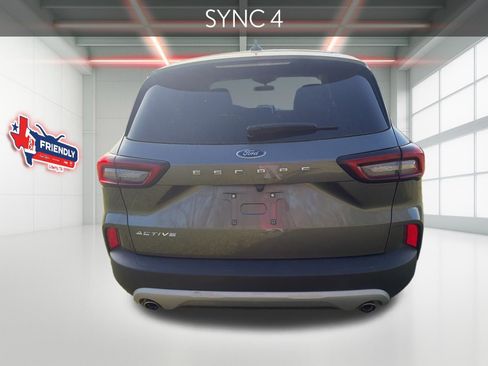 Used 2025 Ford Escape Active image 4