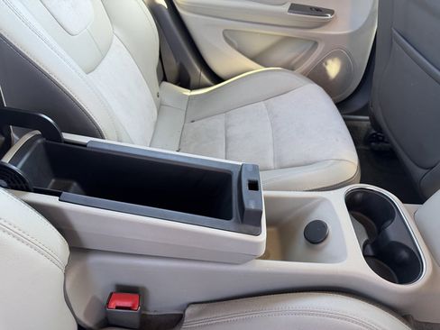 Used 2013 Chevrolet Volt Premium w/ Premium Trim Package image 33