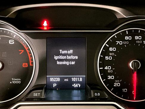 Used 2015 Audi A4 2.0T Premium image 23