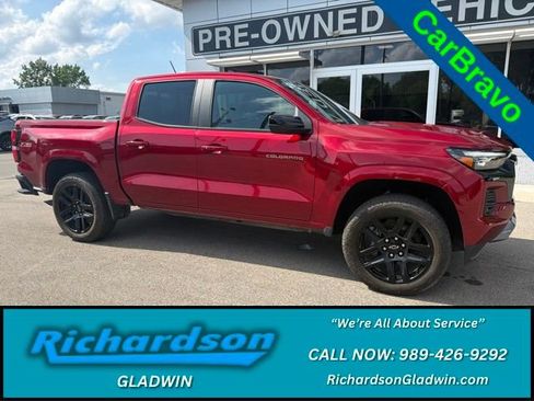 Certified 2025 Chevrolet Colorado Z71 w/ Z71 Convenience Package 2 AWD/4WD image 1