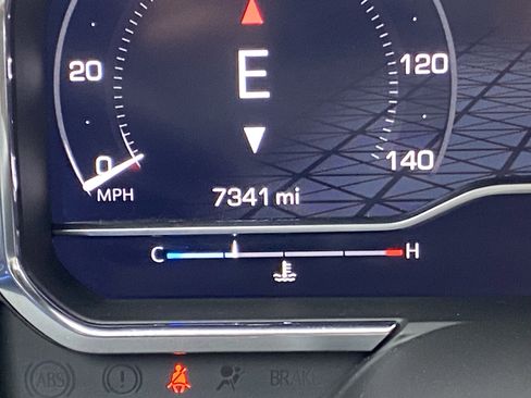 Used 2025 GMC Sierra 2500 Denali Ultimate w/ Snow Plow Prep/Camper Package image 24