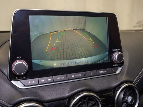 Used 2023 Nissan Sentra SV image 13