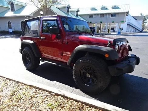 Used 2012 Jeep Wrangler Sport w/ Connectivity Group image 7
