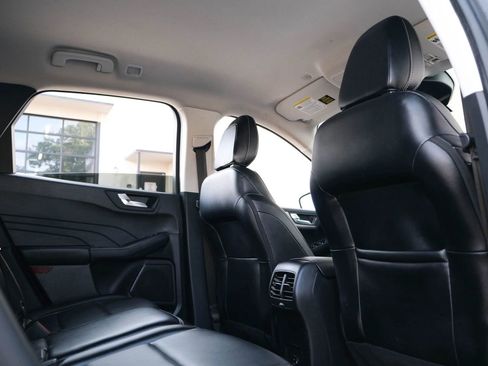 Used 2022 Ford Escape SEL image 29