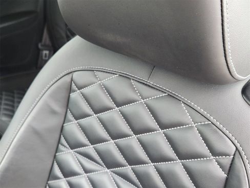 Used 2019 Volkswagen Beetle 2.0T Final Edition SEL image 14