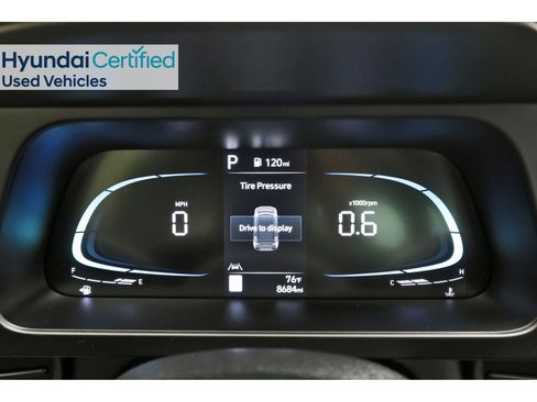 Certified 2025 Hyundai Elantra Sport FWD image 17