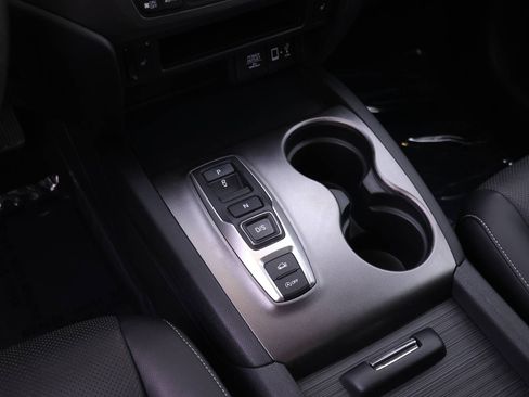 Used 2023 Honda Ridgeline RTL image 12