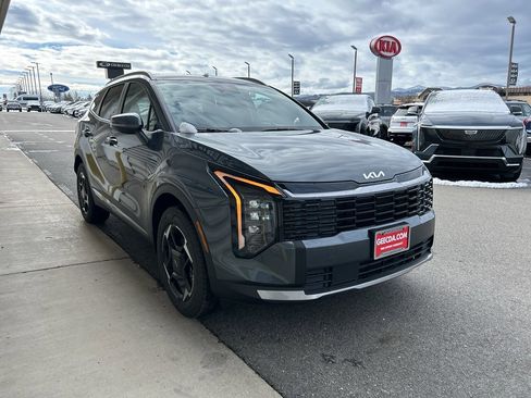 New 2026 Kia Sportage AWD Hybrid image 3