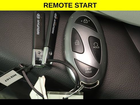 Used 2025 Hyundai Tucson SEL AWD/4WD image 10