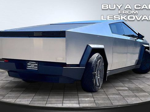 Used 2024 Tesla Cybertruck Cyberbeast AWD/4WD image 12