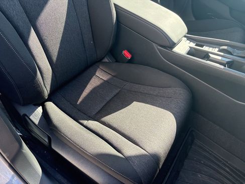 Used 2025 Honda Accord SE image 23