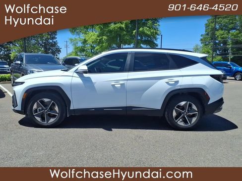 Used 2025 Hyundai Tucson SEL FWD image 2