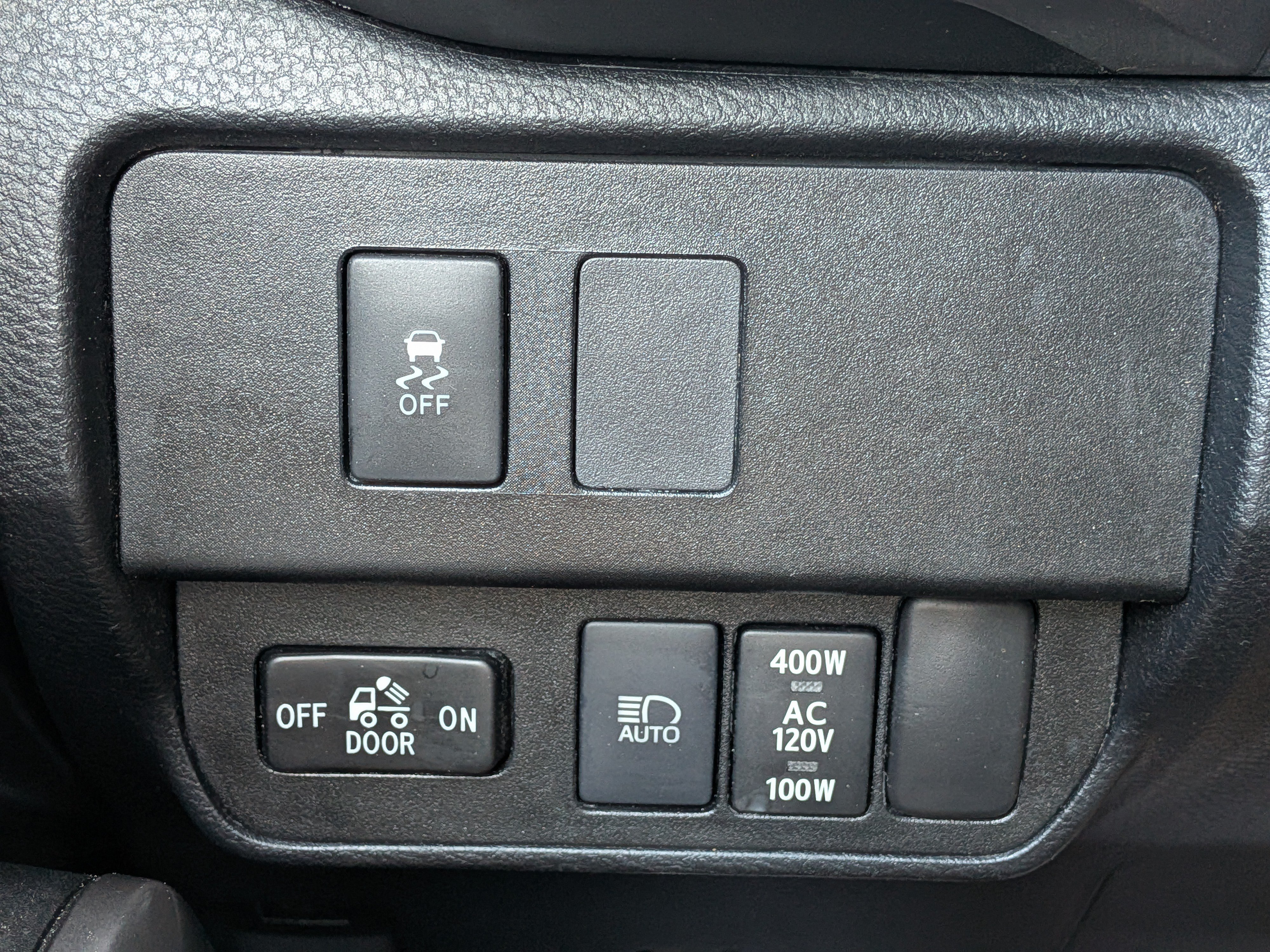 Used 2021 Toyota Tacoma SR5 w/ Trail Edition RWD image 22