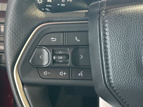 New 2026 Toyota 4Runner 4WD image 27