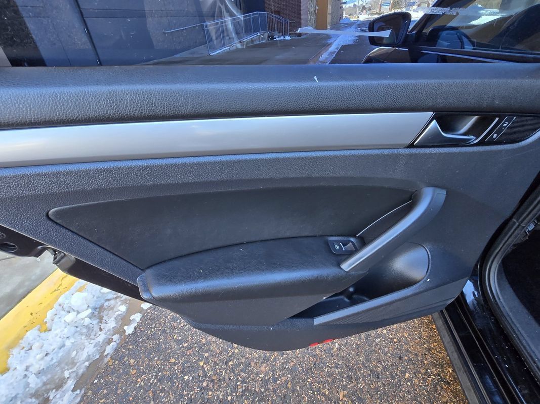 Used 2014 Volkswagen Passat 2.5 S FWD image 20