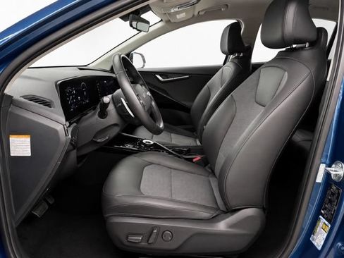Used 2023 Kia Niro Wind w/ Wind Preserve Package FWD image 13