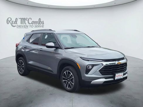 Used 2024 Chevrolet TrailBlazer LT image 1