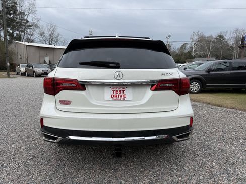 Used 2017 Acura MDX Base 4dr SUV image 3
