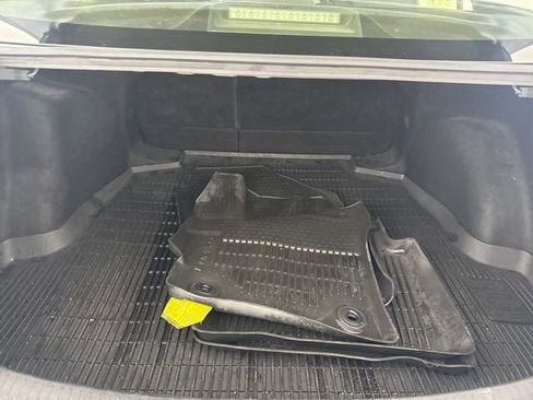 Used 2022 Toyota Corolla SE w/ SE Premium Package image 26