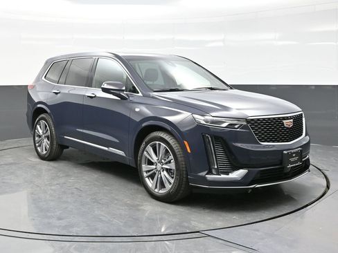 New 2025 Cadillac XT6 Premium Luxury w/ Technology Package image 1