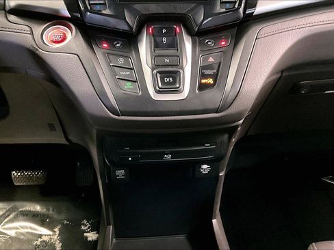 Used 2020 Honda Odyssey EX-L image 13