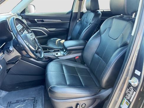 Used 2022 Kia Telluride EX w/ EX Premium Package image 22