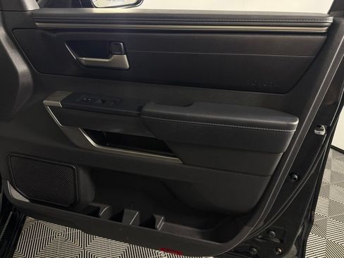 Used 2025 Toyota Sequoia SR5 AWD/4WD image 31