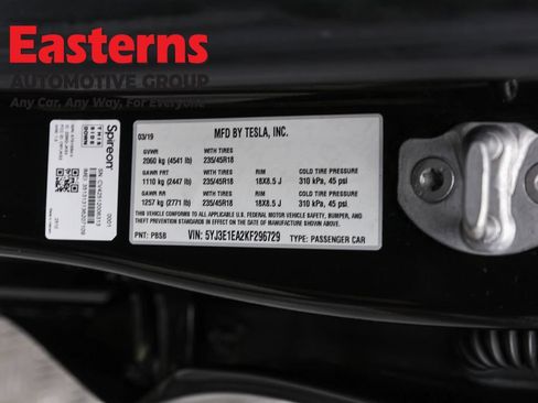 Used 2019 Tesla Model 3 Standard Range RWD image 28