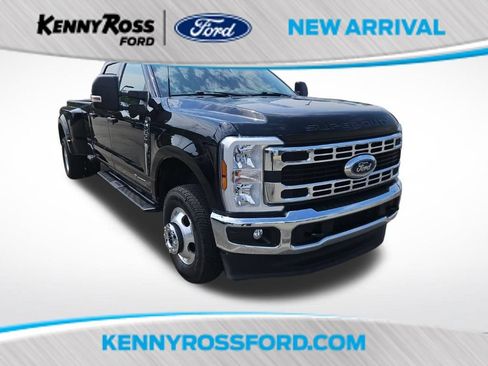 Used 2024 Ford F350 XLT w/ 360-Degree Camera Package AWD/4WD image 1