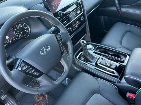 Certified 2024 INFINITI QX80 Premium Select w/ Cargo Package AWD/4WD image 9