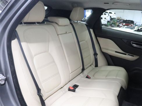 Used 2018 Jaguar F-PACE Prestige AWD/4WD image 20