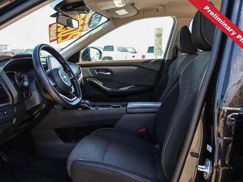 Used 2022 Nissan Rogue SV AWD/4WD image 16