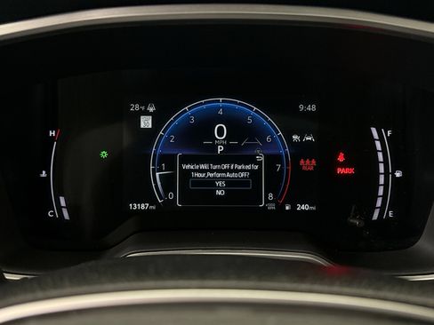 Used 2024 Toyota Corolla Cross XLE w/ Convenience Package image 13