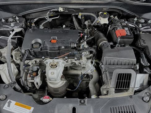 Certified 2023 Honda HR-V LX image 27