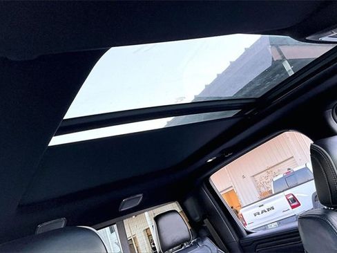 Used 2020 RAM 1500 Limited image 28