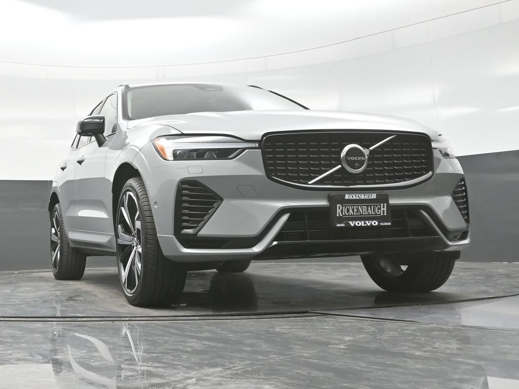 Used 2025 Volvo XC60 T8 Ultra w/ Protection Package Premier AWD/4WD image 24