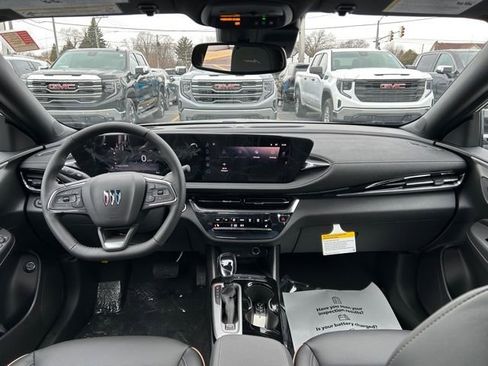 New 2026 Buick Envista Avenir image 22