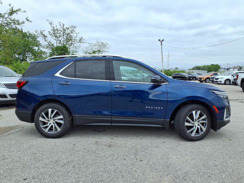 Used 2022 Chevrolet Equinox Premier AWD/4WD image 33