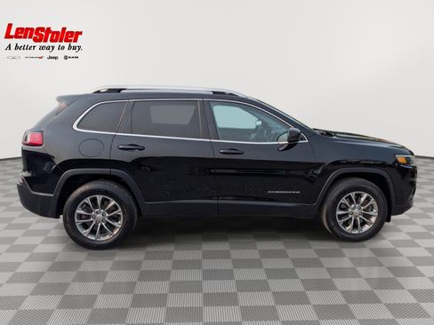 Used 2019 Jeep Cherokee Latitude Plus w/ Comfort/Convenience Group AWD/4WD image 6