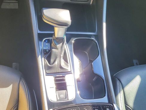 Used 2024 Hyundai Santa Cruz Limited image 15