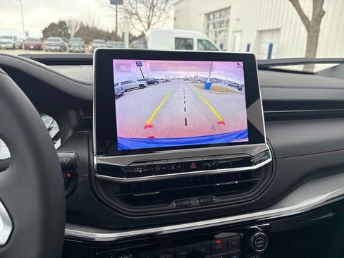 Used 2024 Jeep Compass Trailhawk w/ Sun and Sound Group image 19