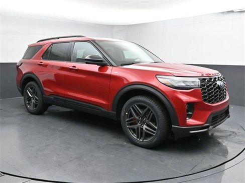 New 2026 Ford Explorer ST-Line w/ ST-Line Street Pack image 3