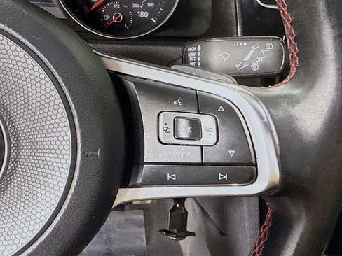 Used 2019 Volkswagen GTI Autobahn image 15