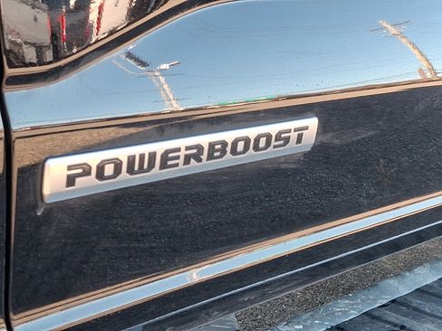 New 2025 Ford F150 Lariat w/ Equipment Group 502A High image 26